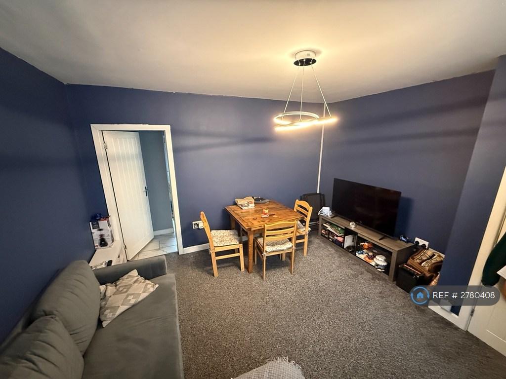 Lounge 2