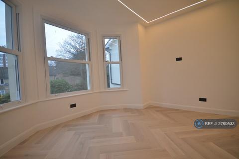 undefined, Lyndhurst Court, London, SE25