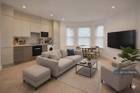undefined, Lyndhurst Court, London, SE25