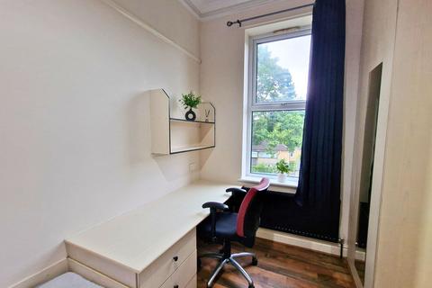 undefined, Holly Bank, Leeds LS6
