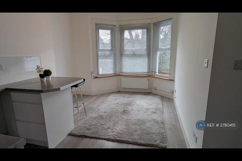 1 bedroom flat to rent, Gowan Road, London, NW10