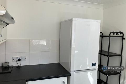 undefined, Weaver Close, London, E6