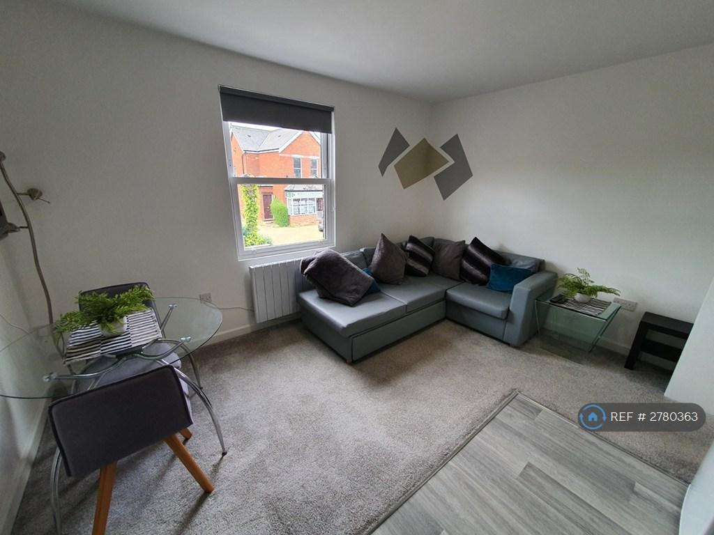 Lounge/Kitchen