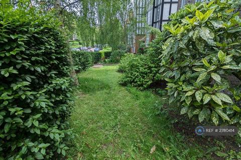 1 bedroom flat to rent, Holly Lodge Mansions, London, N6