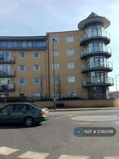1 bedroom flat to rent, Berberis House, Feltham, TW13