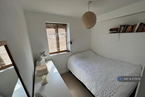 undefined, John Williams Close, London, SE14