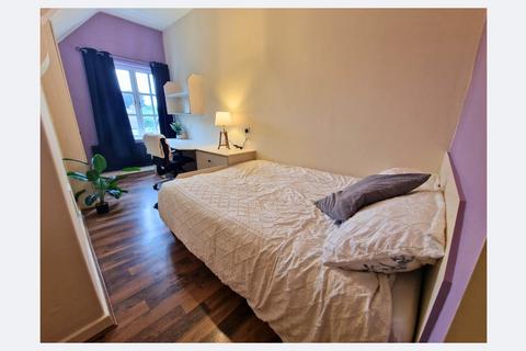 undefined, Holly Bank, Leeds LS6