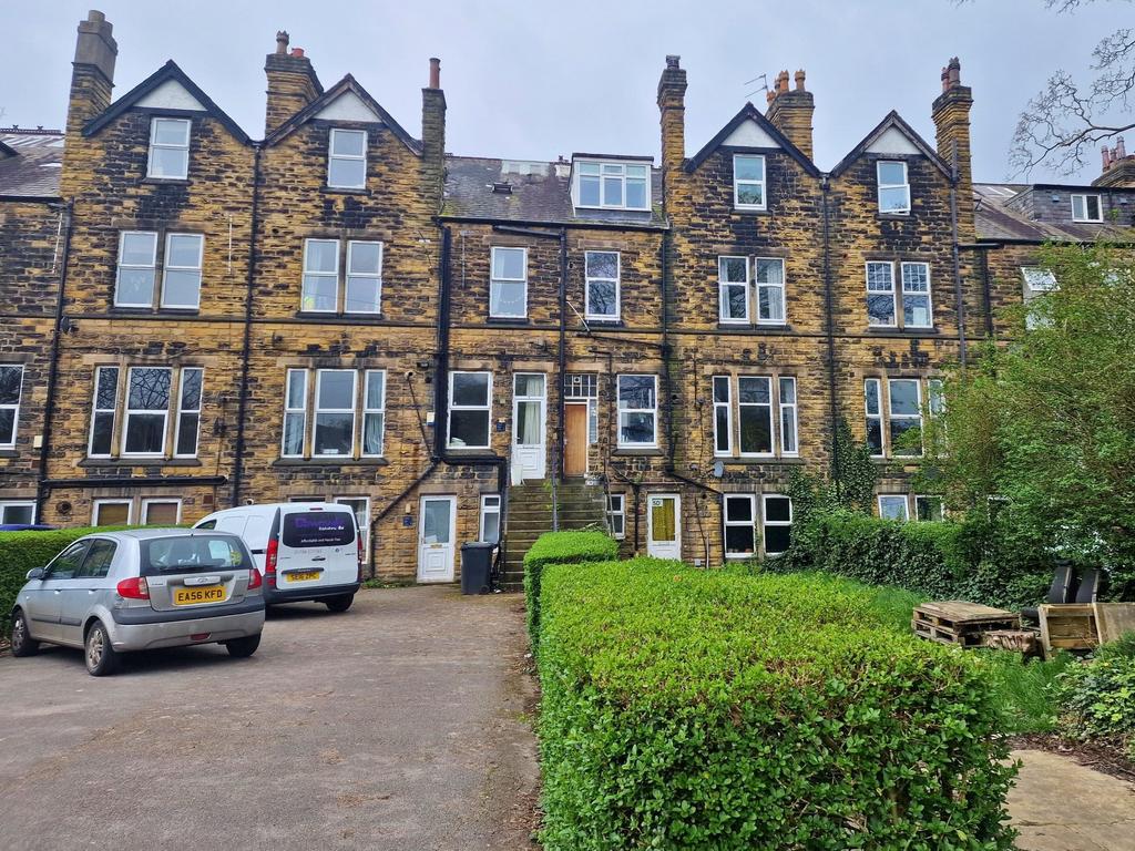 Attractive stone-fronted Victorian/Edwardian te...