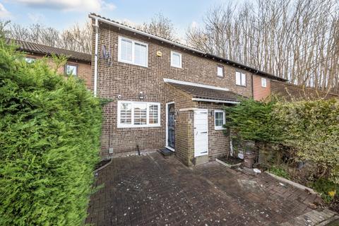 3 bedroom terraced house for sale, Spoondell, Bedfordshire LU6