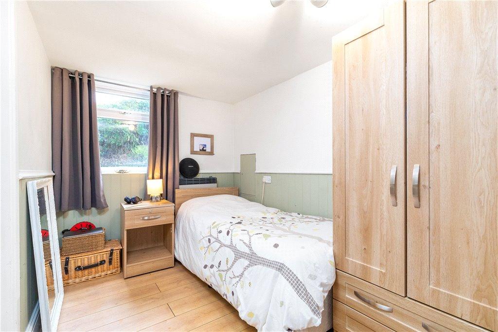 Guest Bedroom/Study