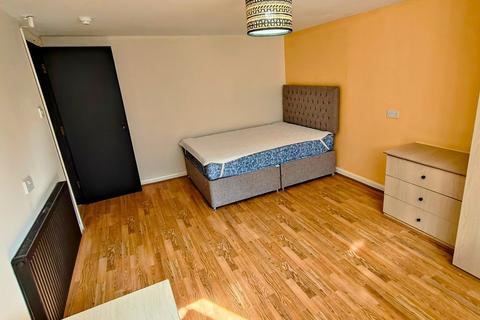 undefined, Richmond Avenue, Leeds LS6