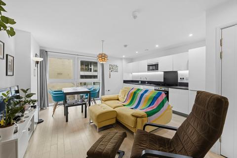 1 bedroom flat for sale, Copenhagen Court, Pell Street, London, SE8