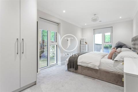 undefined, Hillview Gardens, London, NW4