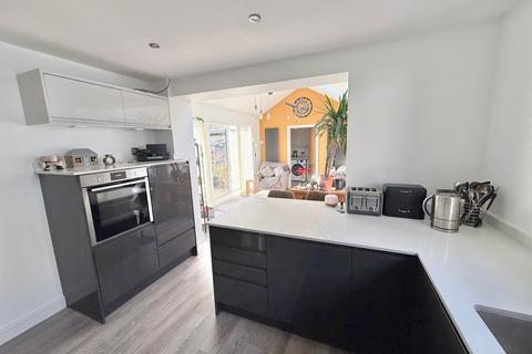 undefined, Highland Brow, Lancaster | Extended Kitchen Diner, HUGE Driveway