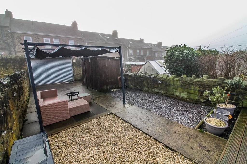 Rear Garden Pic 2.