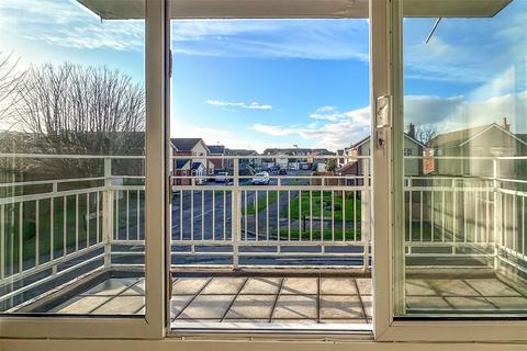 2 bedroom apartment for sale, Selsey Court, Chanctonbury Road, Littlehampton