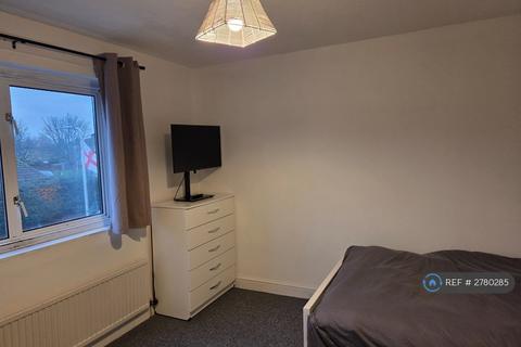 undefined, St. Clement Close, Uxbridge, UB8