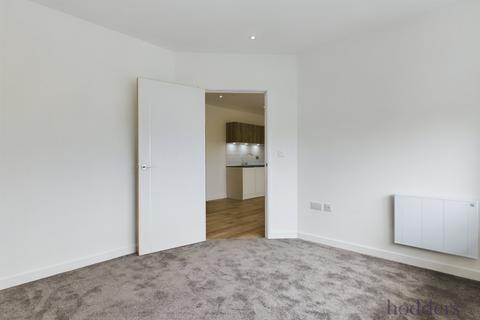 1 bedroom apartment to rent, London Road, Staines-upon-Thames, Surrey, TW18