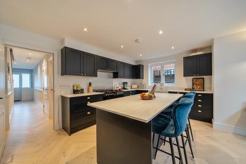 4 bedroom semi-detached house for sale, The Princedales, Coach Road, Ottershaw, Surrey, KT16