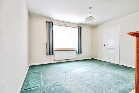 3 bedroom terraced house for sale, Hambledon Avenue, Chester Le Street, County Durham, DH2