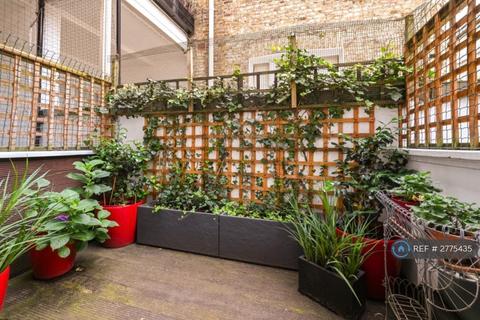 2 bedroom flat to rent, Cornwall Gardens, London, SW7