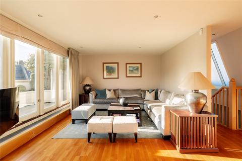 2 bedroom terraced house to rent, St Michael's Mews, Belgravia, SW1W