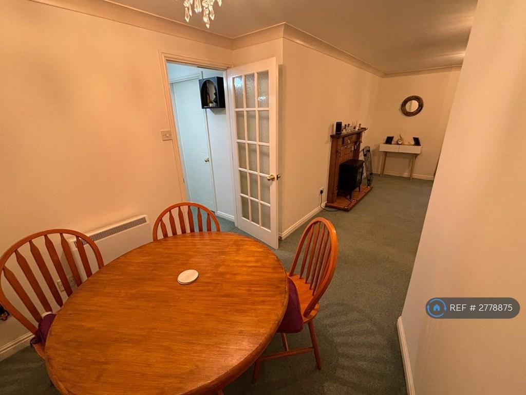 Lounge - Dining