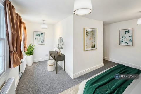 undefined, St. Georges Street, Cheltenham, GL50