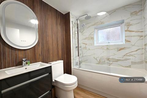 undefined, St. Georges Street, Cheltenham, GL50