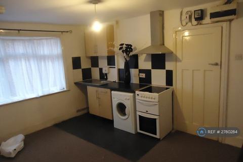 undefined, Warren Crescent, Southampton, SO16