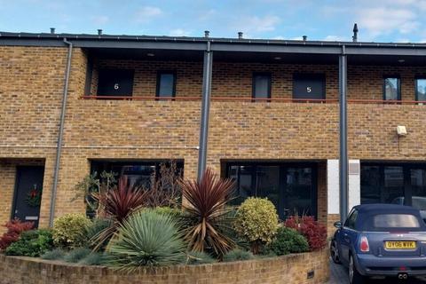 Office to rent, 46 Church Rd London SW13 0DQ