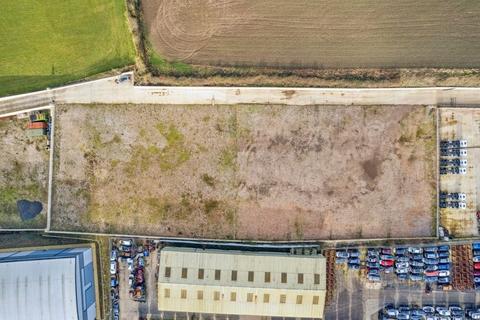 Land to rent, Rycote Lane Thame OX9 2FZ