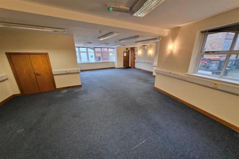 Office to rent, Great George St Godalming GU7 1EE