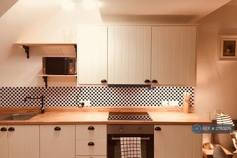 1 bedroom flat to rent, Radnor Street, Swindon, SN1