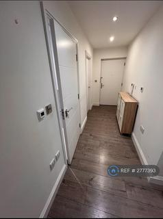 2 bedroom flat to rent, Bruce Grove, London, BR6