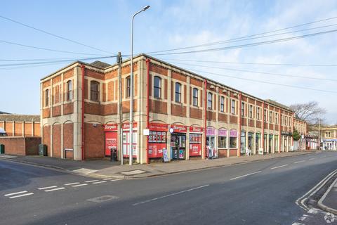 Retail property (high street) to rent, Clevedon Triangle Centre Clevedon BS21 6HX