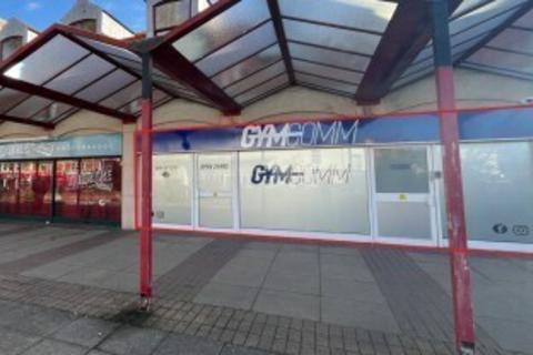 Retail property (high street) to rent, Clevedon Triangle Centre Clevedon BS21 6HX