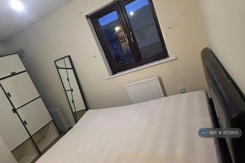 undefined, Hazelwood Park Close, Chigwell, IG7