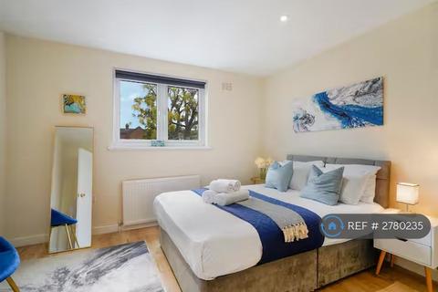 undefined, Cherry Close, London, W5