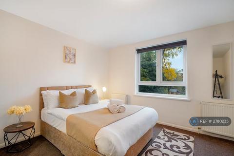 undefined, Cherry Close, London, W5