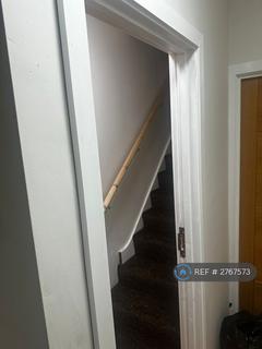 4 bedroom semi-detached house to rent, West Way, London, NW10
