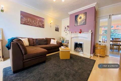 3 bedroom semi-detached house to rent, Spring Valley Croft, Leeds, LS13