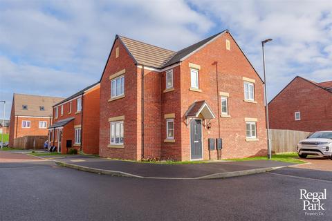 3 bedroom detached house for sale, Wilton Avenue, Peterborough PE7