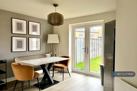 3 bedroom semi-detached house to rent, Maiden Road, Banbury, OX16