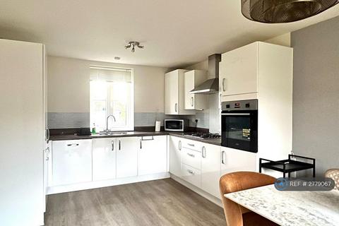 3 bedroom semi-detached house to rent, Maiden Road, Banbury, OX16