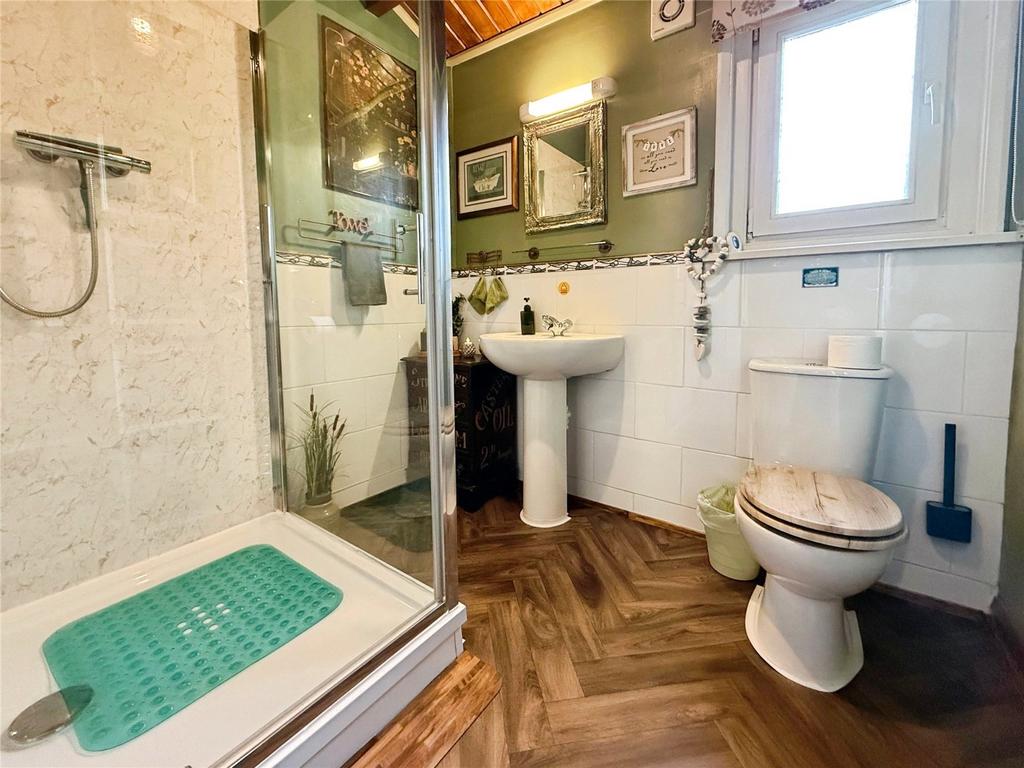 Ensuite