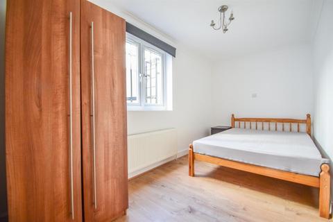 undefined, Evering Road, London, N16