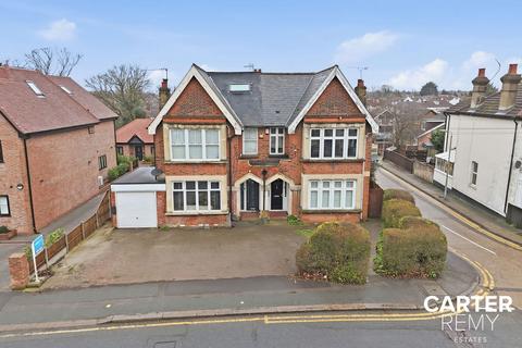 undefined, Heath Park Road, Gidea Park, Romford, RM2