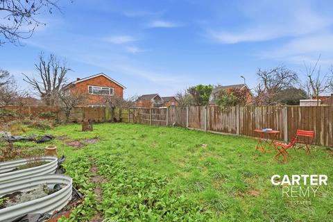 undefined, Heath Park Road, Gidea Park, Romford, RM2