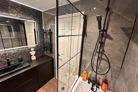 undefined, Addington Way, Luton, LU4